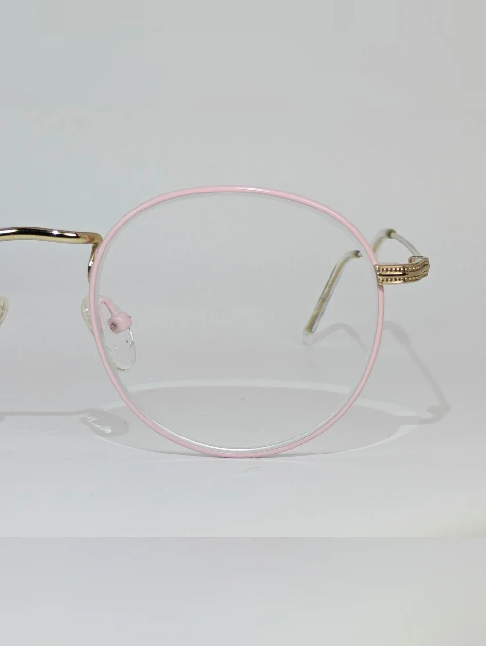 Wistful. Women's Pink Gold Round Metal Frame Glasses.